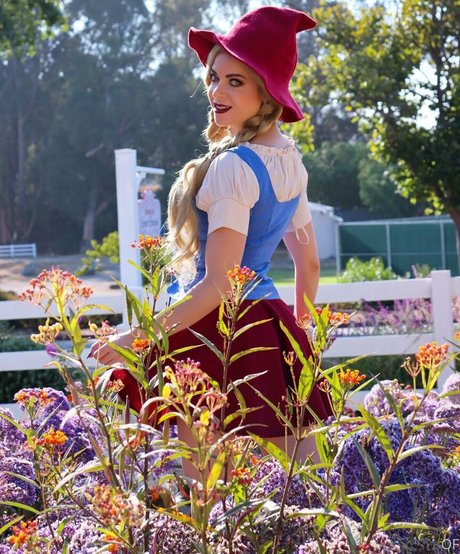 asian couple onlyfans erotic images