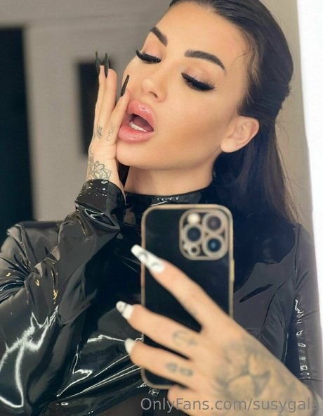 pretty pussy onlyfans nudes images