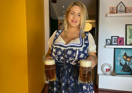 two onlyfans sex pics