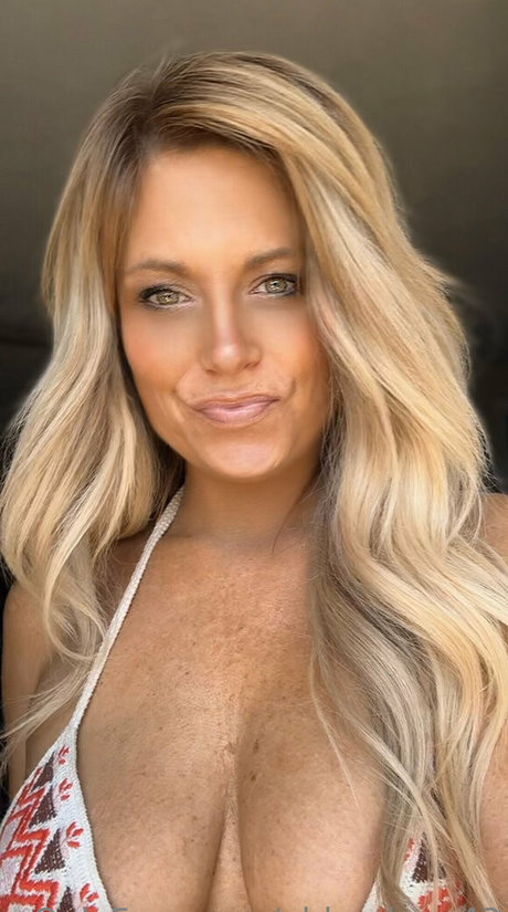 AbbeyLane43 xxx actress pictures