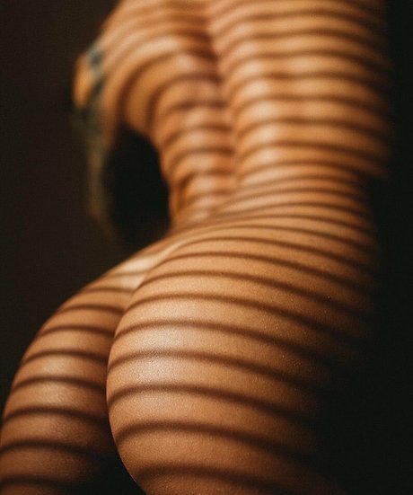 Thais Marin pornstar erotic photos