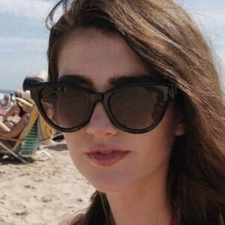 Baileymoon15 model nice photo