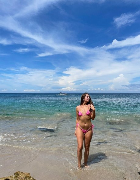 anapuru free model pictures