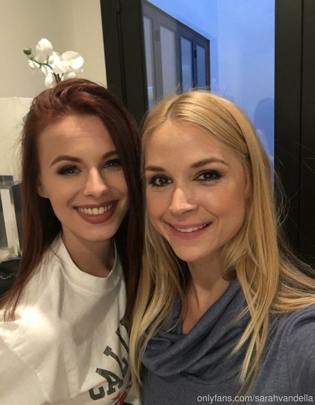 Sarahvandella star beautiful images