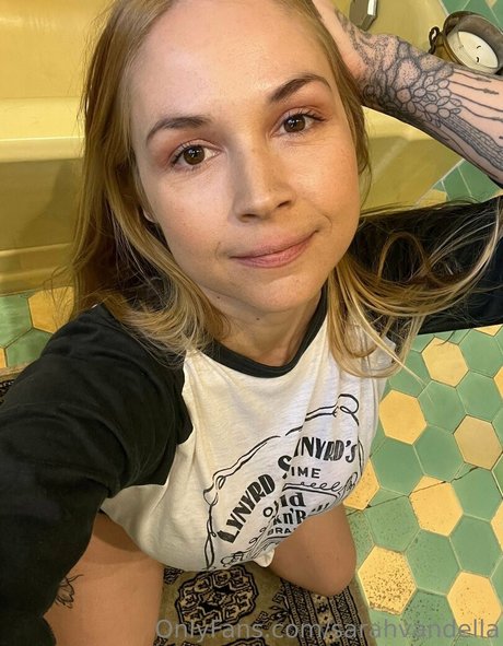 ebony smoking onlyfans art nude pictures