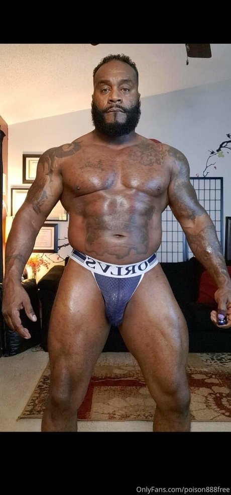 big ass ebony milf onlyfans art naked picture