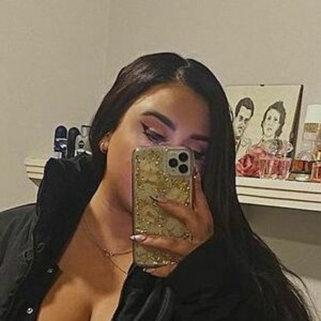 Maria Luisa exclusive star picture