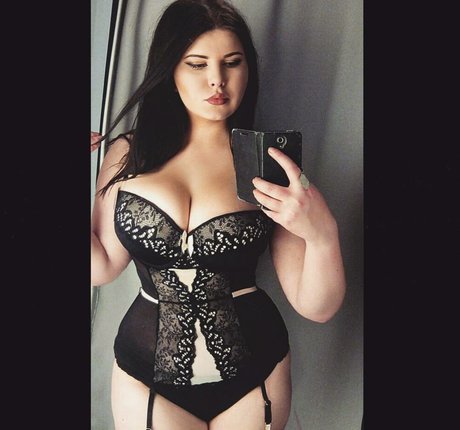 Anna Bernadi pornographic model pictures