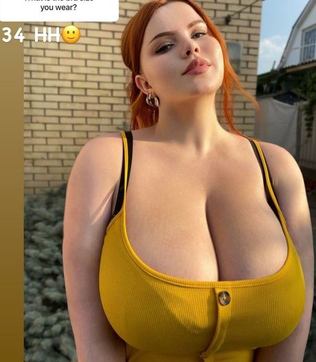 Anna Bernadi pornographic model galleries