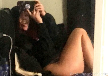 acidaddict best model photo