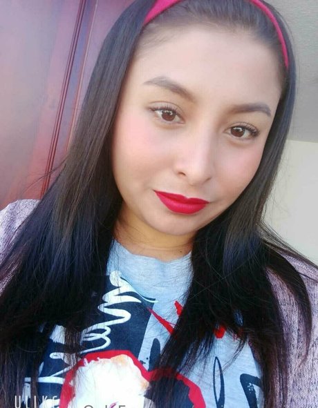 sexiecuatoriana model top picture