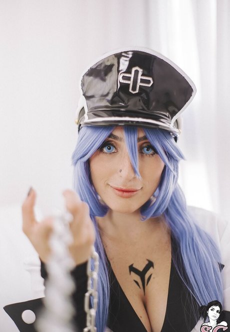 nefernik model sexy image