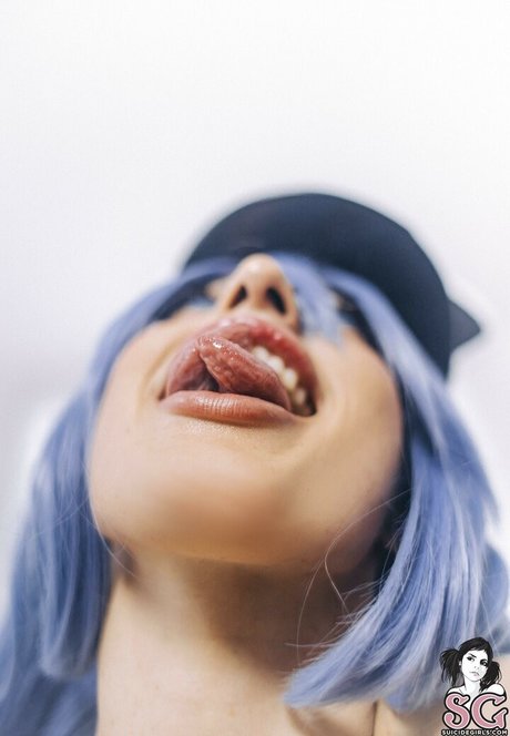 nefernik pornstar top pic