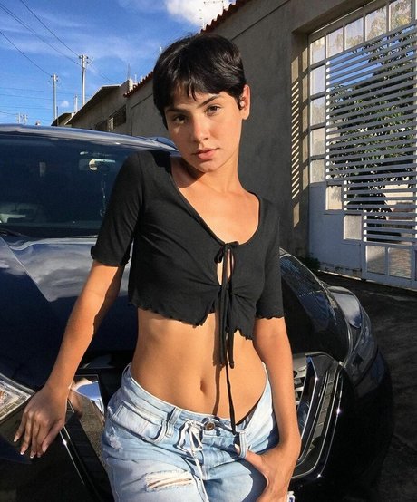 Isis Rodrigues pornstar xxx img