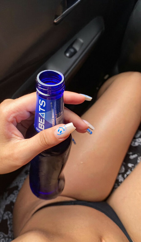 Isis Rodrigues beautiful model photo