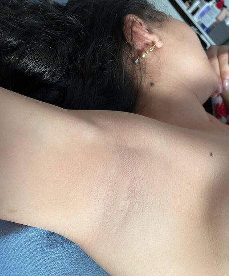 Arpa Roy hot star pics