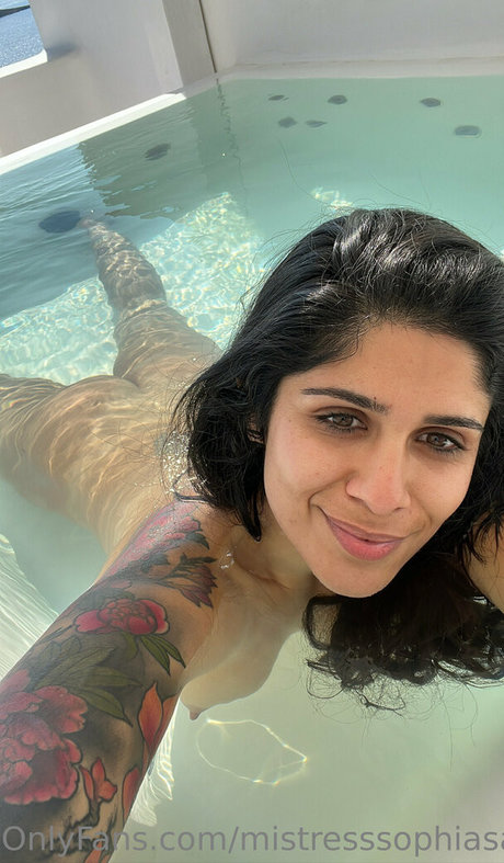 mistresssophiasahara pretty actress picture