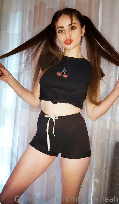 busty solo onlyfans sexy nude images