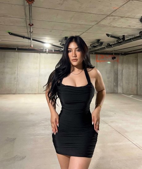 Ngan Nguyen model porn image