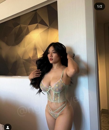 college girl onlyfans hot naked img