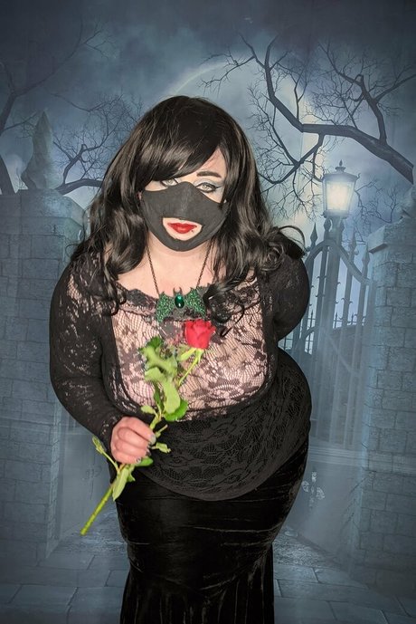 gothharlotbbw perfect pornstar picture