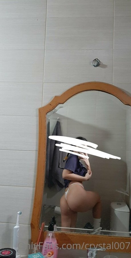 crystal007 pretty model img