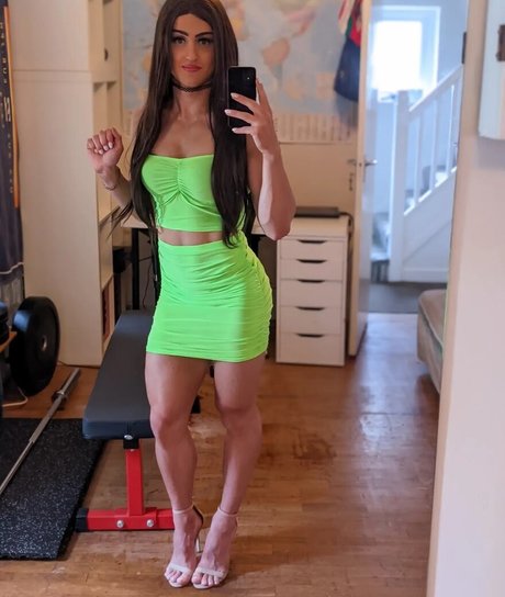 tayrosiee exclusive actress gallery