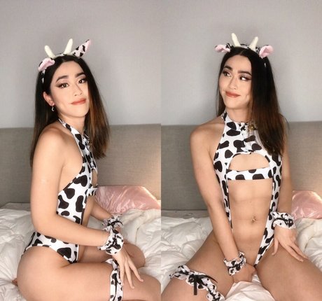 Khloe Kiss erotic pornstar pictures