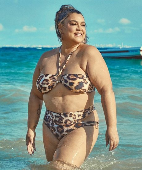 blowbang onlyfans naked pic