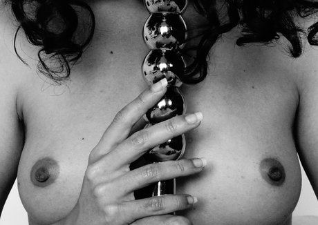 tiny ass onlyfans nudes pic