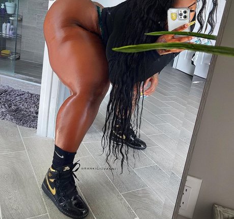 Rahkigiovanni xxx model galleries