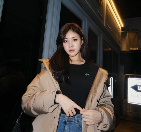 Bunniejin naked model pictures