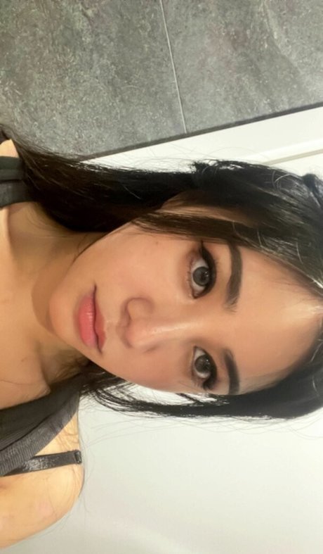 Bunniejin sexy model galleries