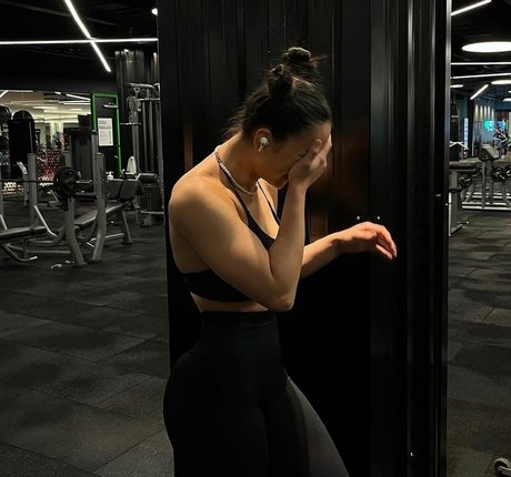 Hale Cabbar best actress photos