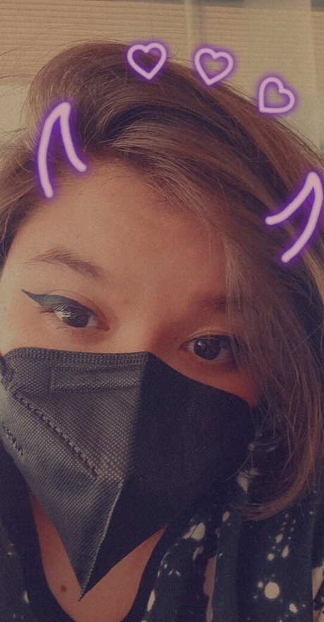 Wafflesandpancakes pretty actress photo