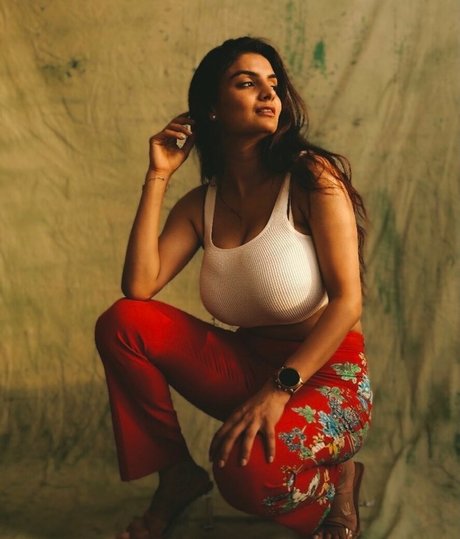 hairy legs onlyfans beautiful nude galleries