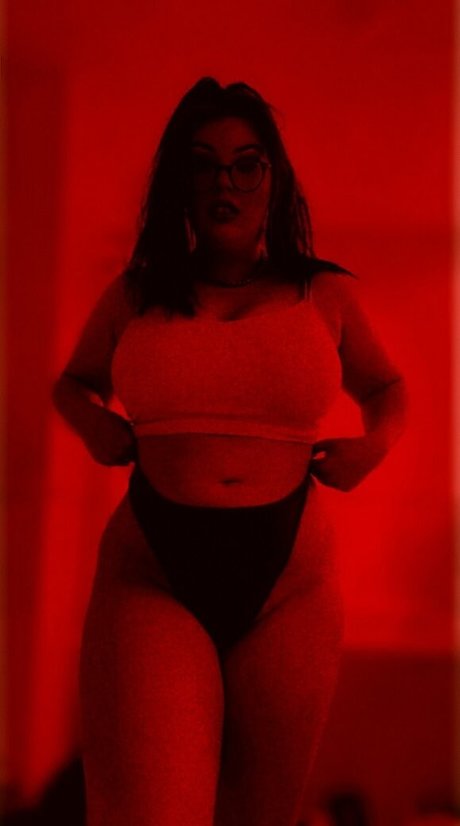 deadbrat nice model picture