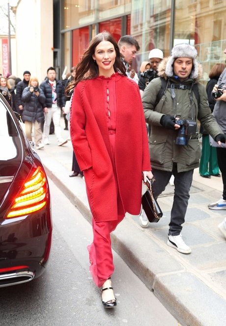 mirror selfie onlyfans art xxx img