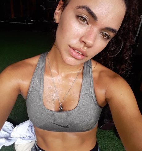 Giovana Cordeiro model pornographic archive