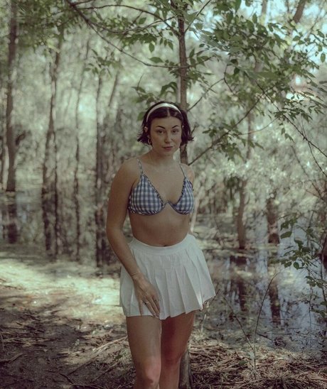 Ebcjpg naked pornstar image