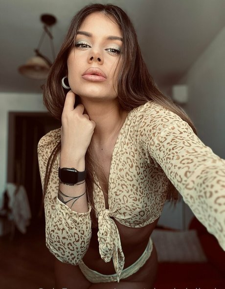 Sweetcheeksjulievip nice model pictures