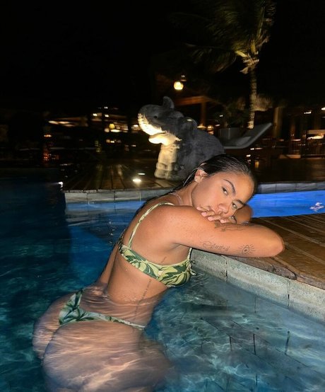 Julia Britz pornographic model galleries