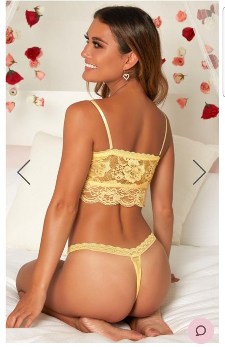 Leah Perkins Mimi Perkins free star pic