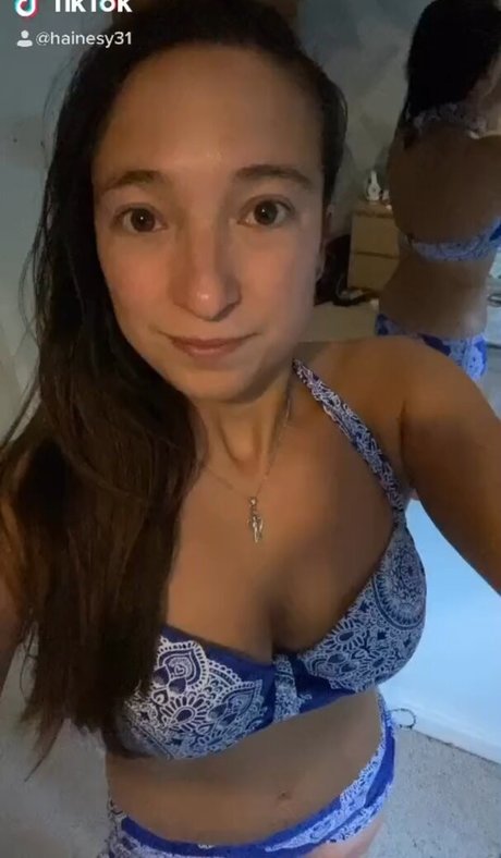 Hainesy31 exclusive model photos