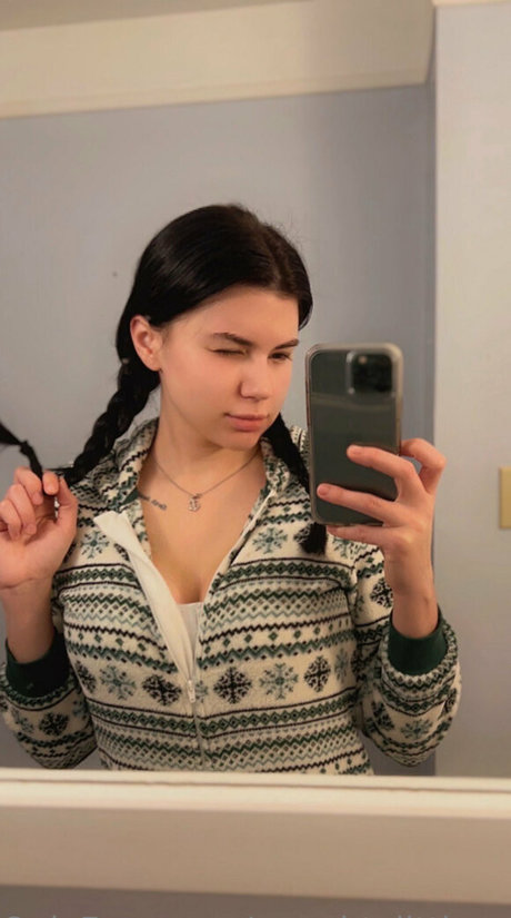 naughtylittleparker high quality pornstar photo