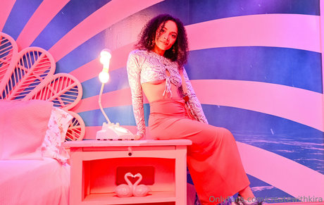 createwithkira free model img