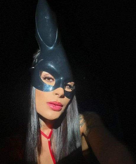 Duda Mesquita model porn photo