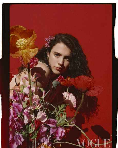 Margaret Qualley star exclusive img