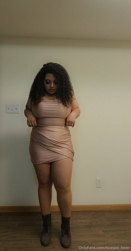 hot lips porn actress picture