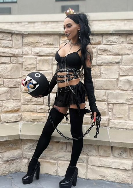 Bri Lady b model pretty img